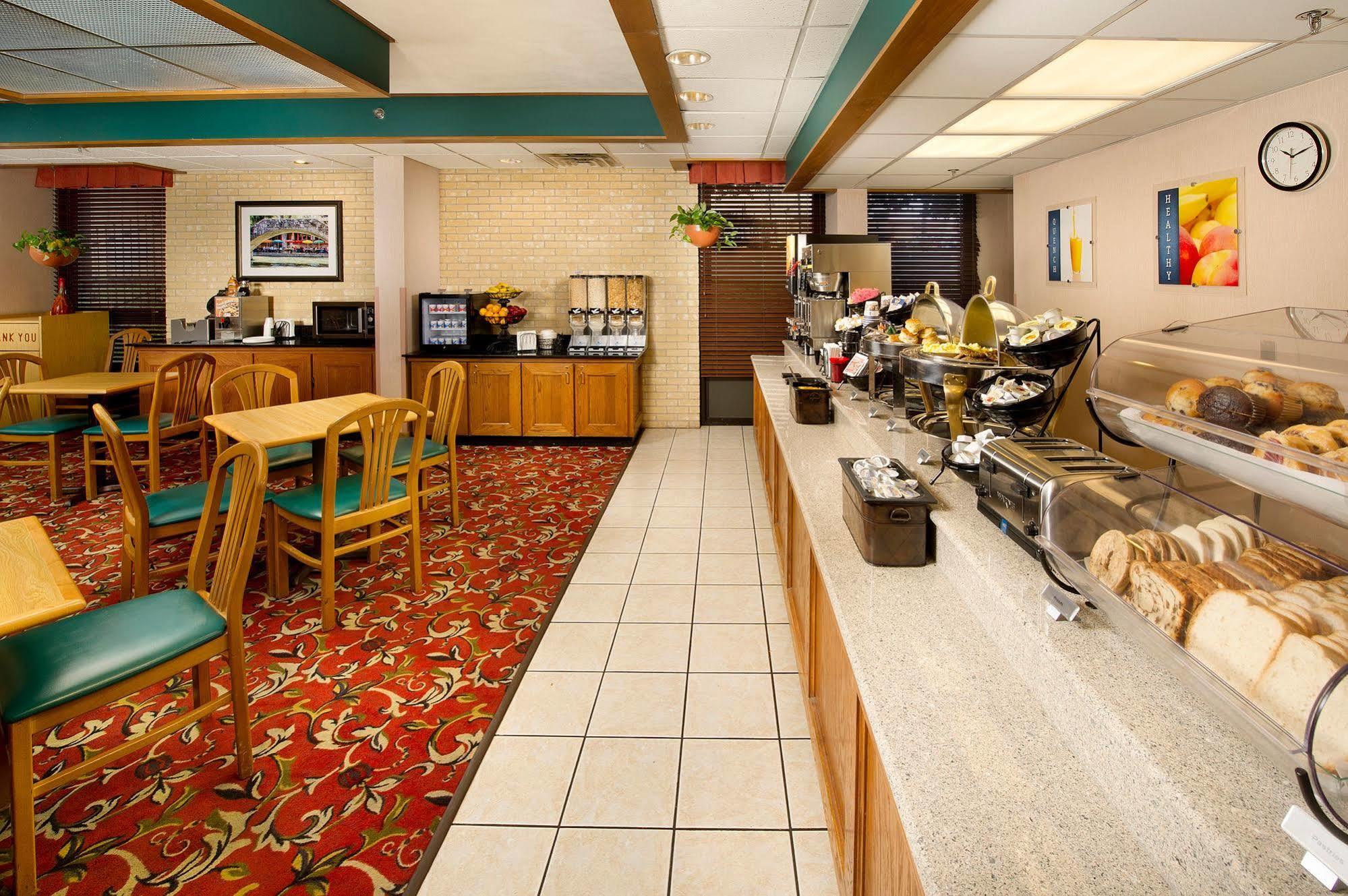 Pear Tree Inn San Antonio Northwest Medical Center מראה חיצוני תמונה